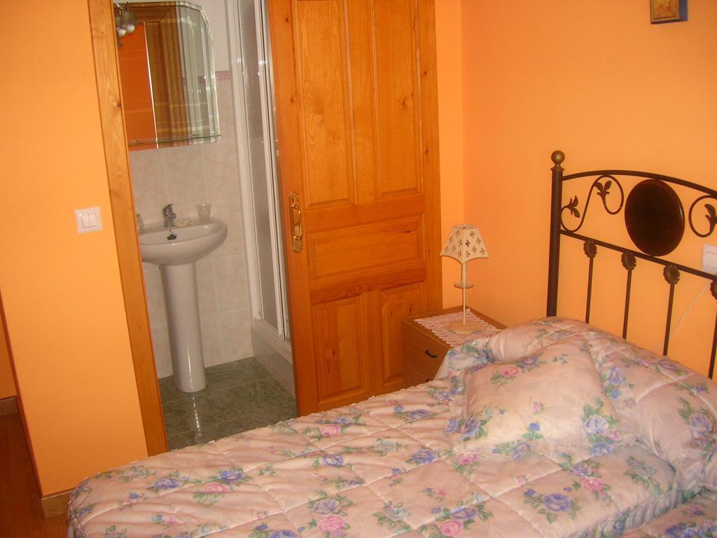 Casa Valle Hotel Onís Habitación foto